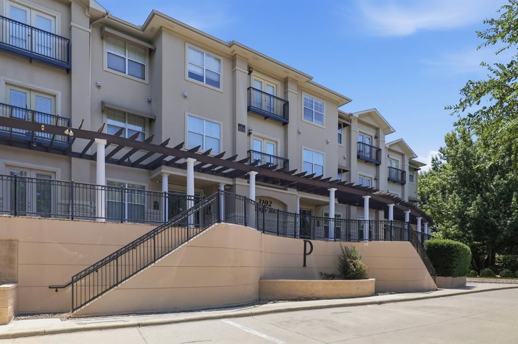 3102 Kings Road 2212, Dallas