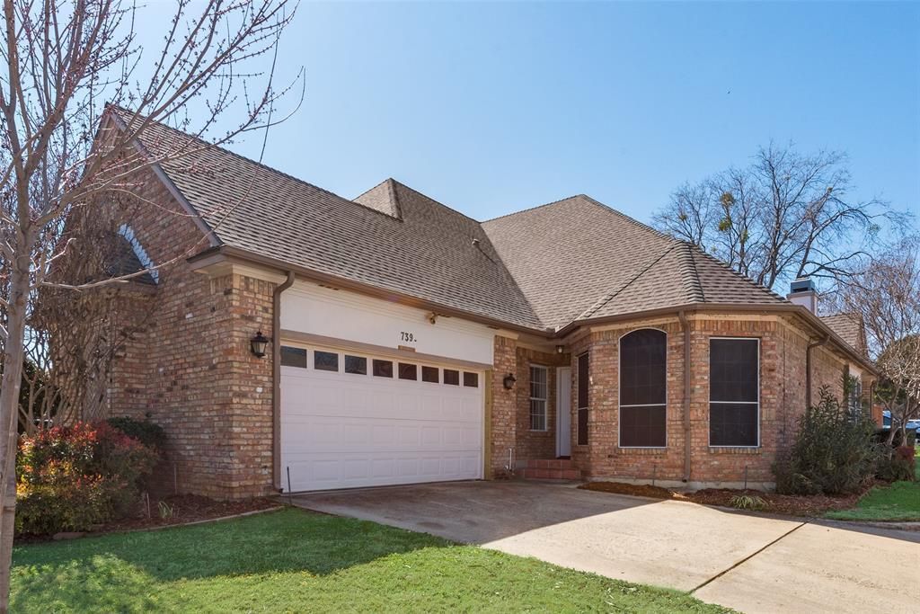 739 Harbour Town Drive, Lake Dallas