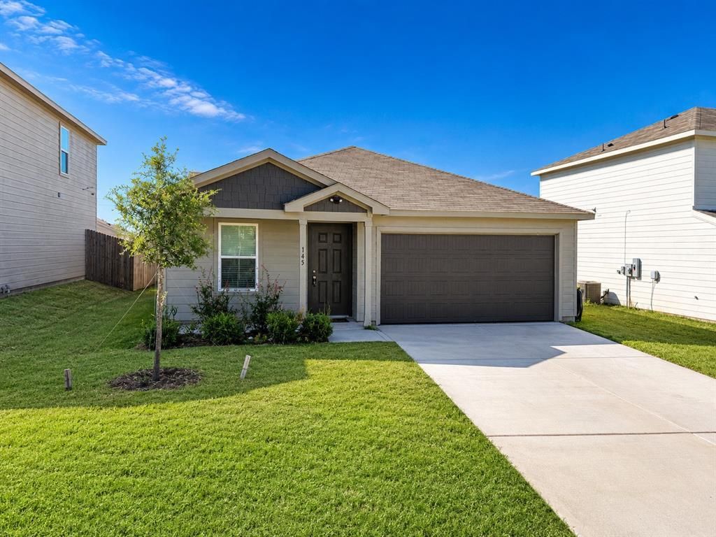 145 Bluebonnet Way, Granbury