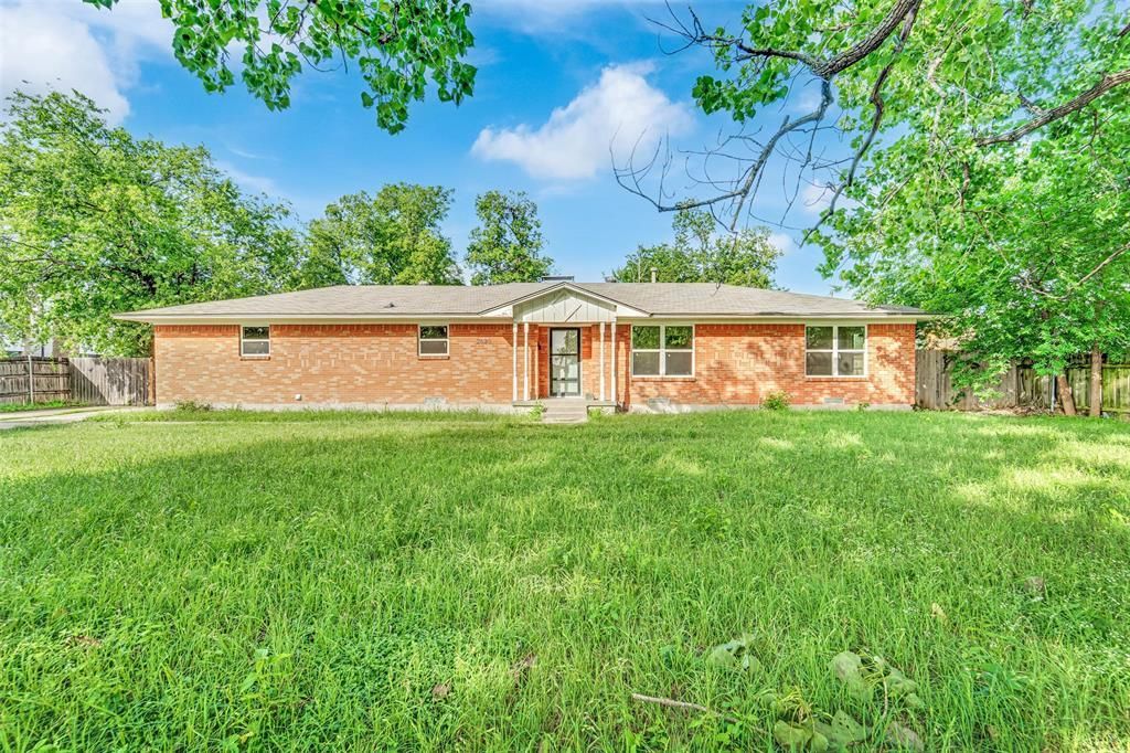 2630 Pasteur Avenue, Dallas