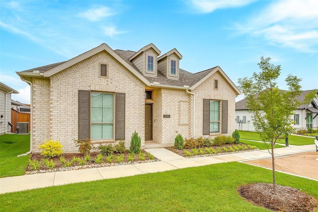 10512 Palmera Road, Fort Worth