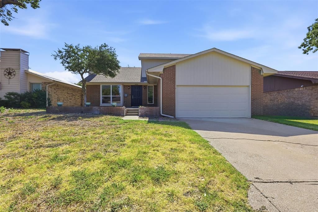 8782 Marilyn Drive, Frisco
