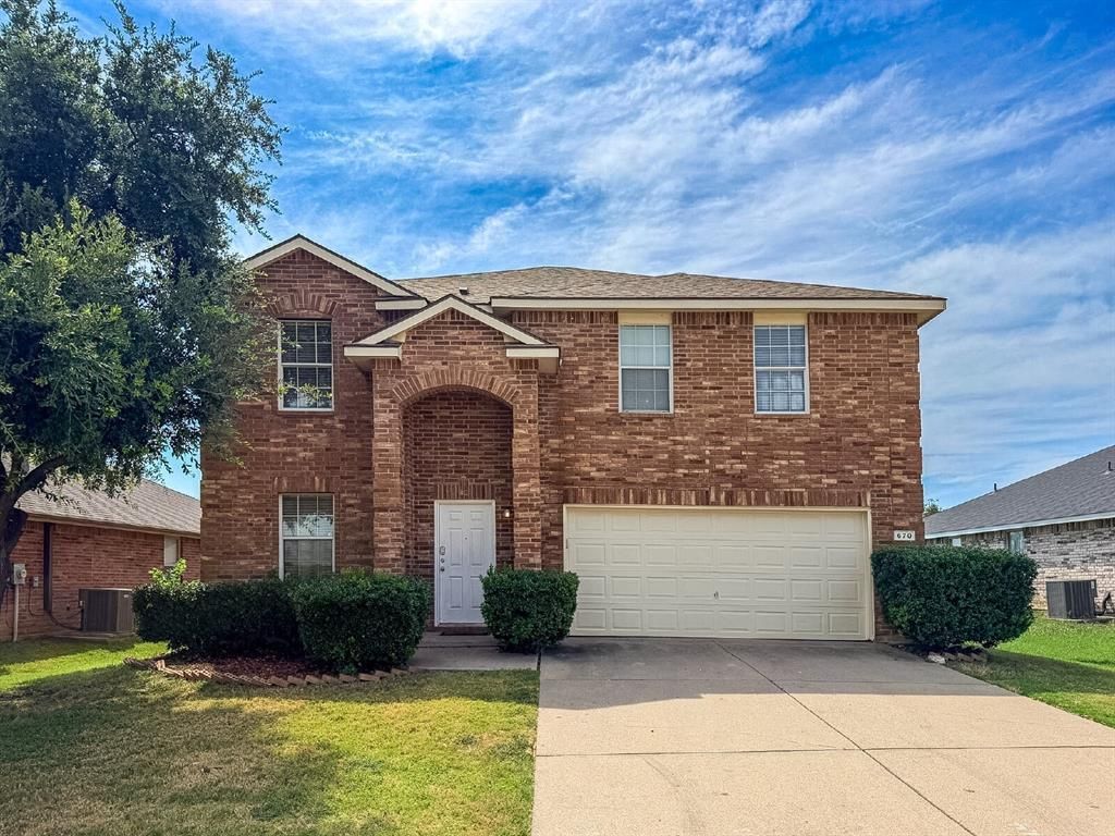 670 Horn Street, Crowley