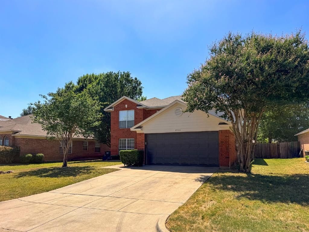 8516 Auburn Drive, Fort Worth