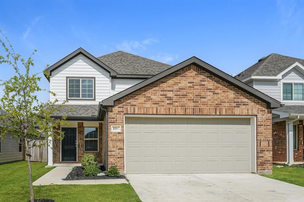506 Sussex Place, Everman