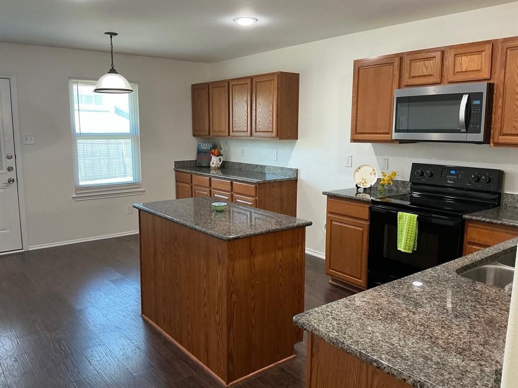 1224 Elkford Lane, Fort Worth