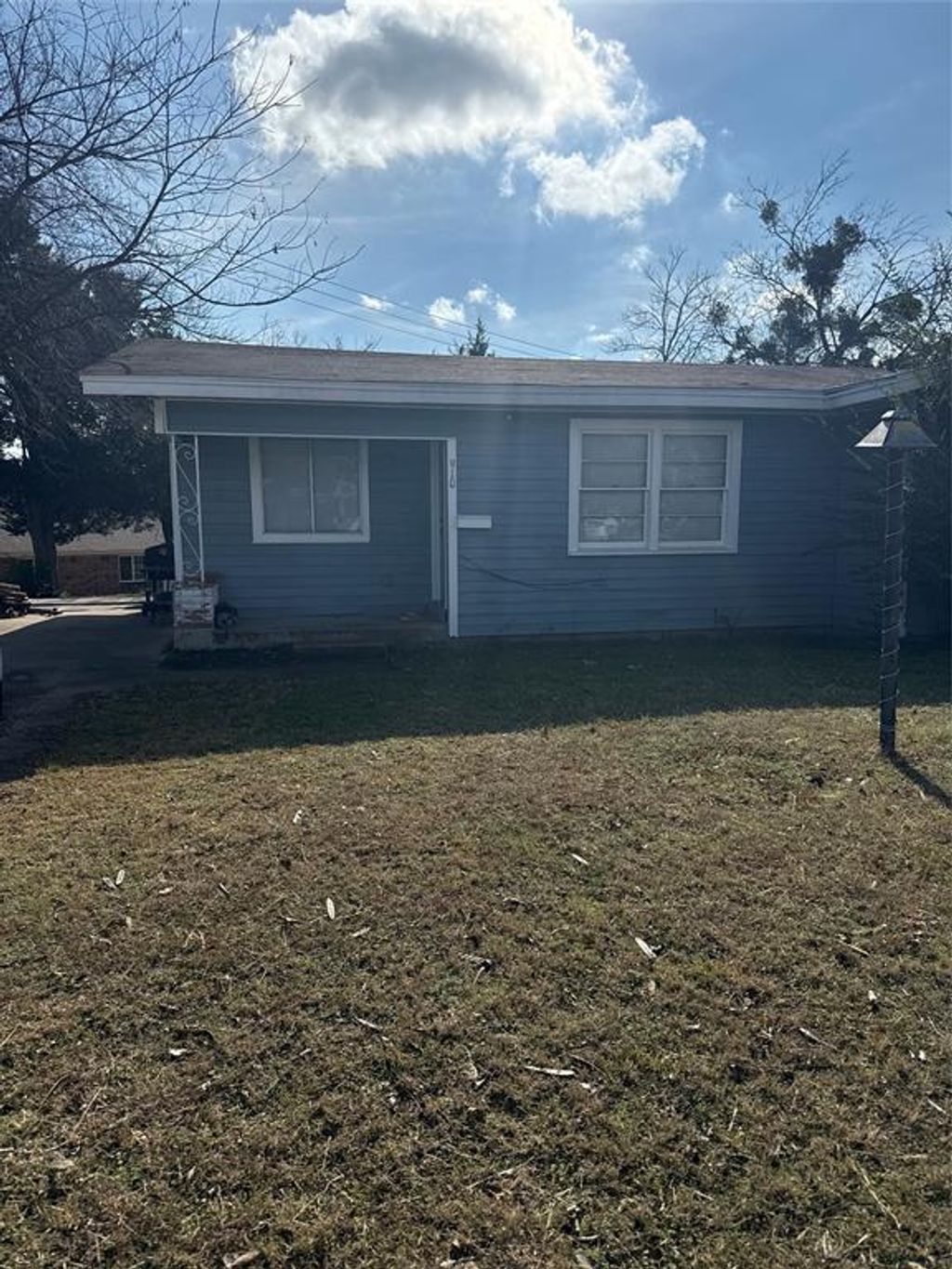 910 Circle Drive, Bowie