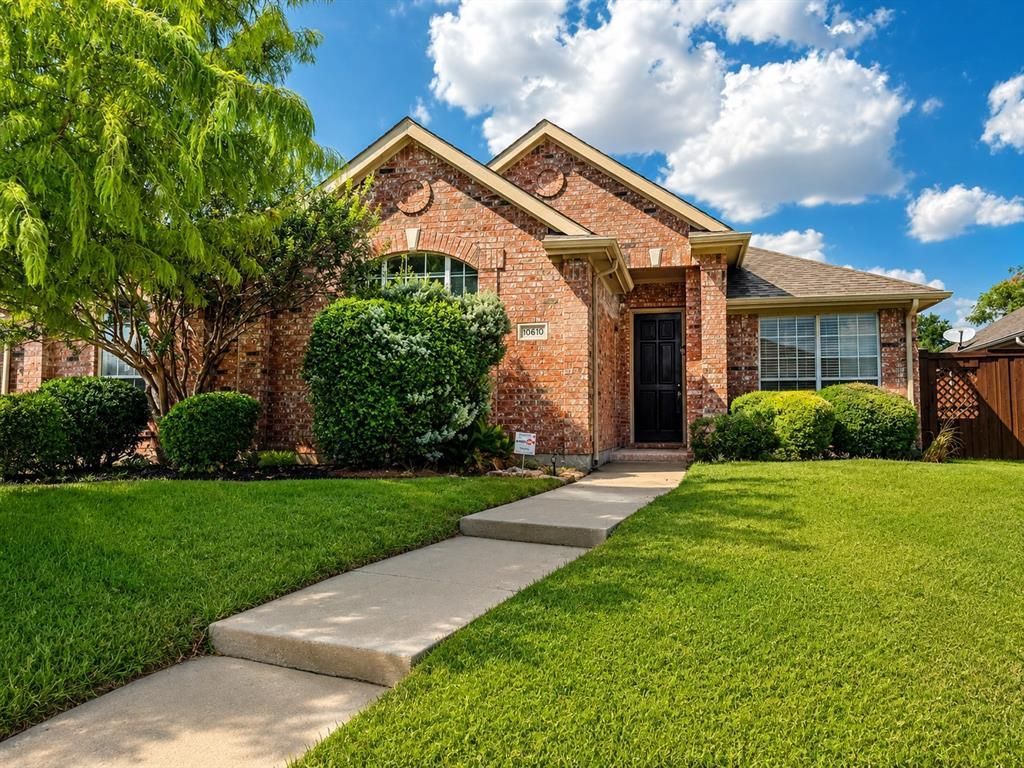 10610 Stone Falls Lane, Frisco
