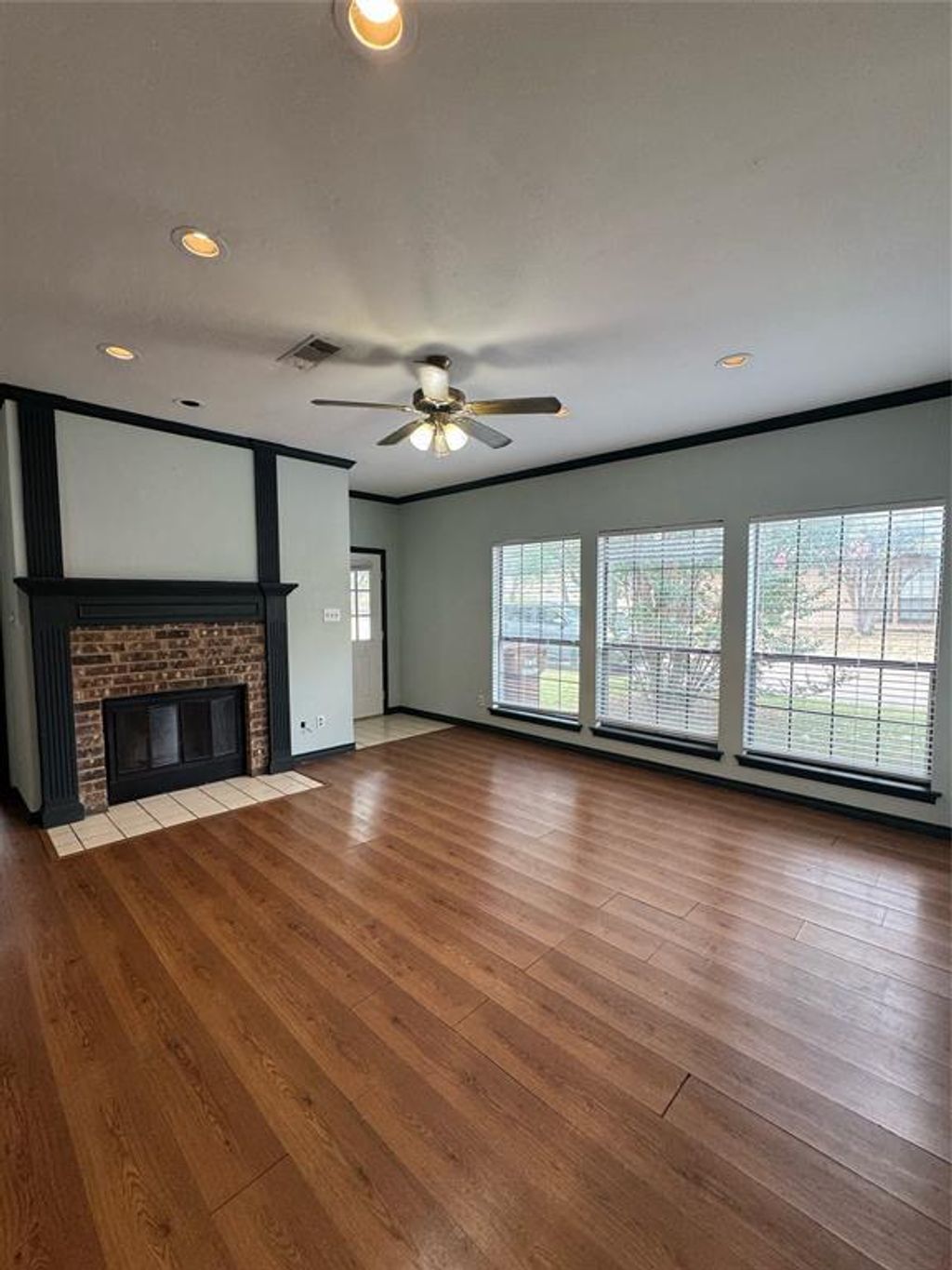 201 E Windsor Drive, Denton