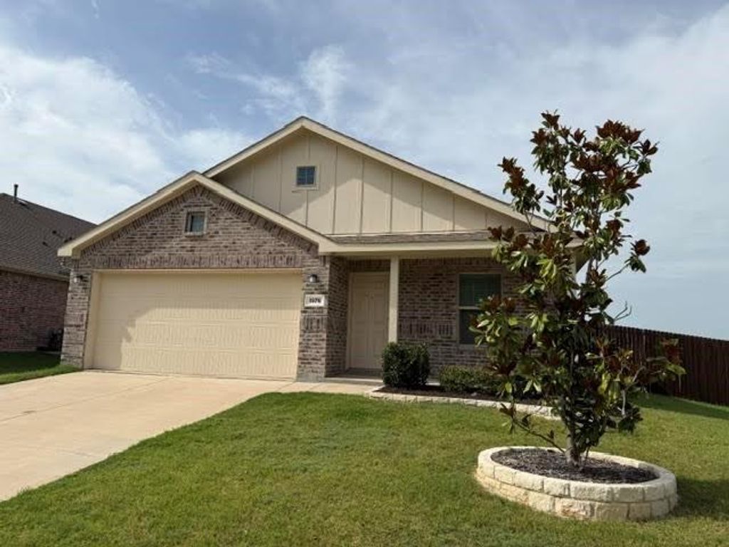 1976 Helmoken Falls Drive, Anna