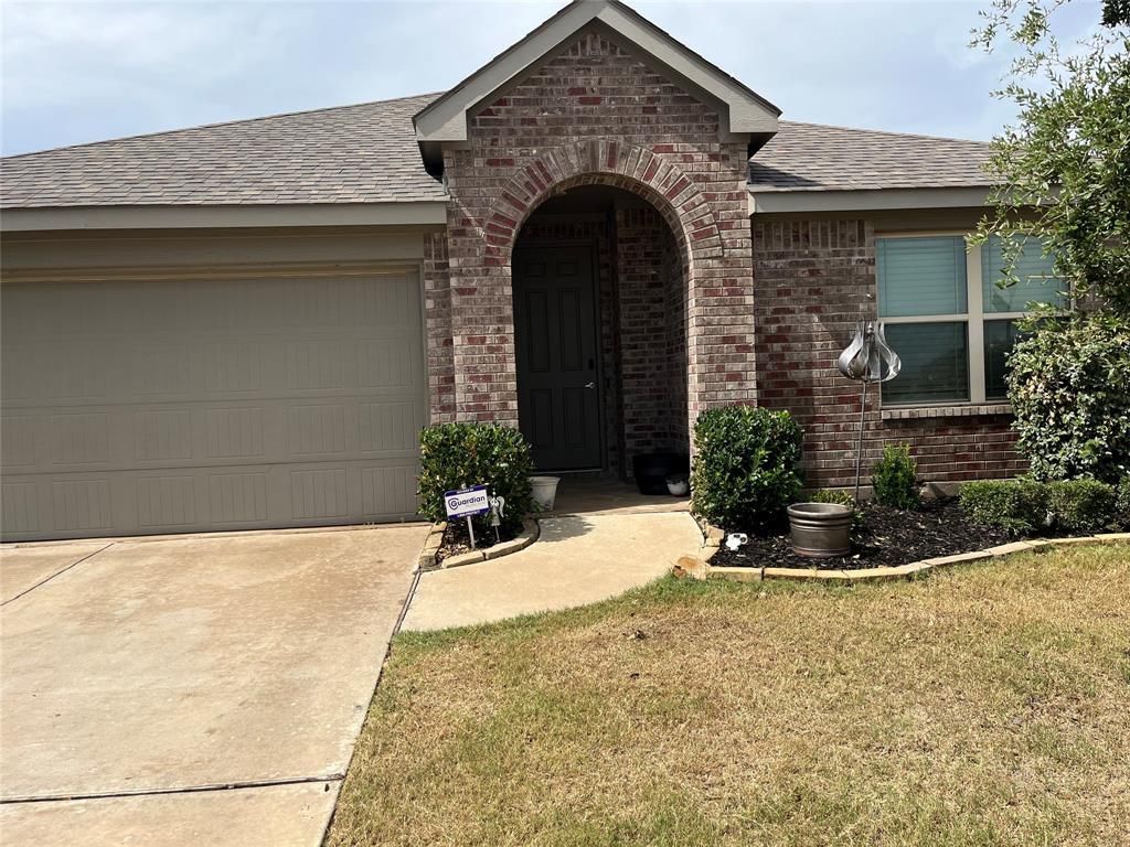 1141 Nighthawk Trail, Alvarado