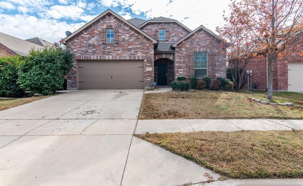 1512 Cockatiel Drive, Little Elm