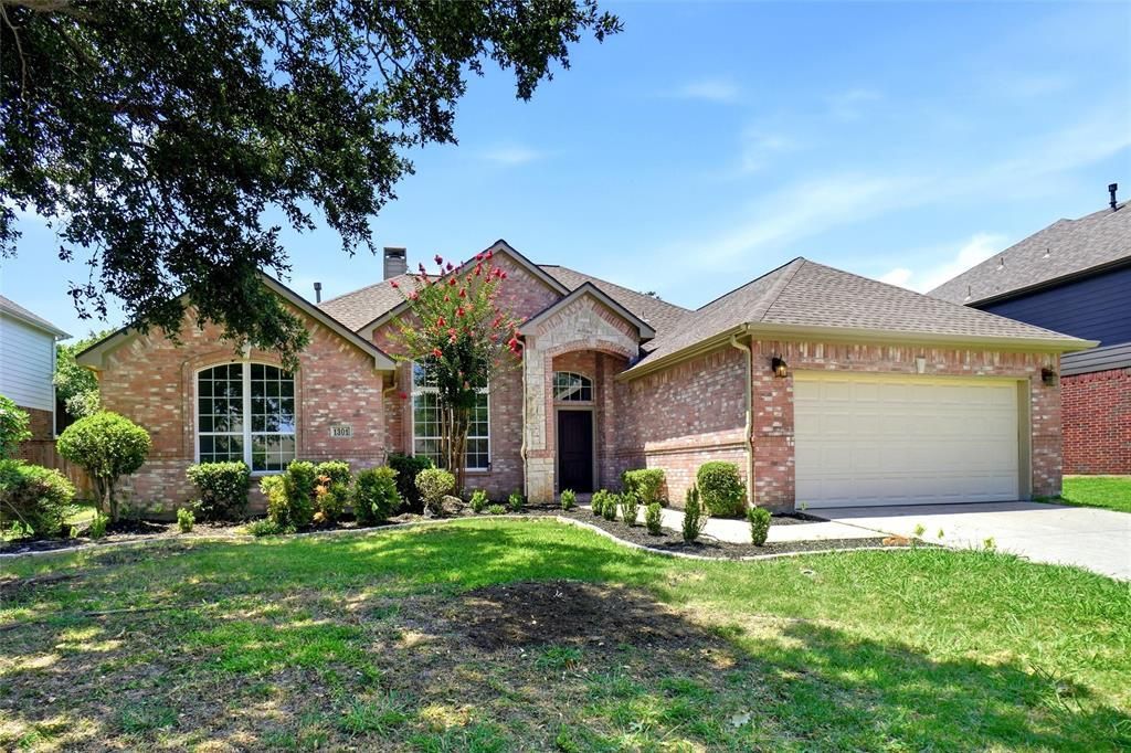 1301 Wildflower Lane, Flower Mound