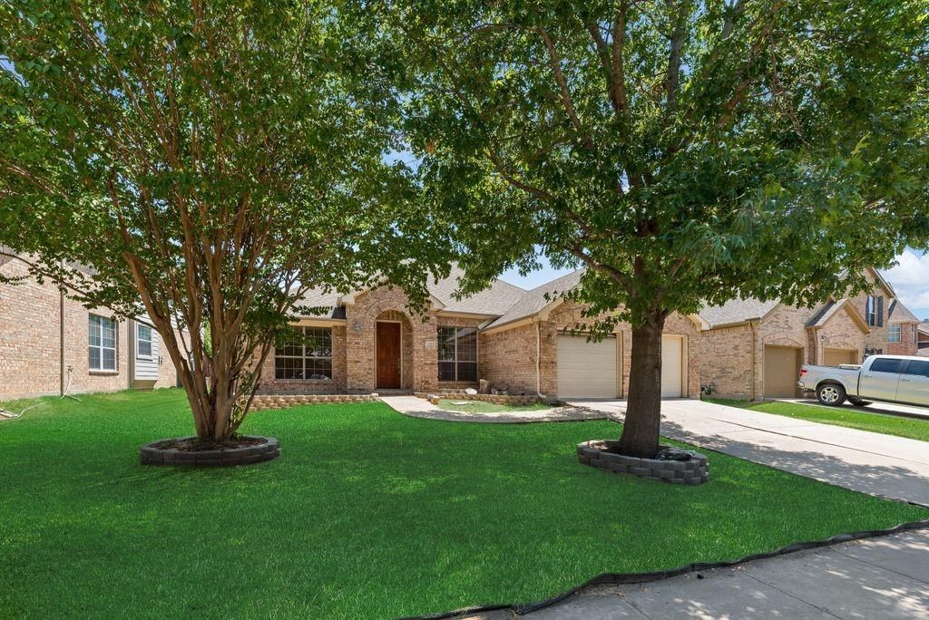 2517 Indian Hills Drive, Little Elm