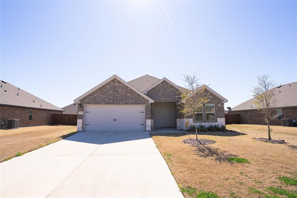 1833 Pecan Valley Drive, Kaufman