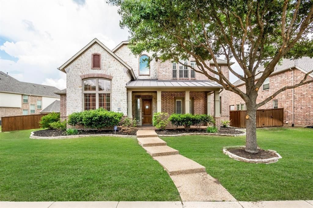 921 Pine Burst Drive, Allen