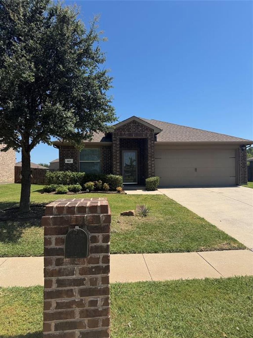 327 Elam Drive, Anna