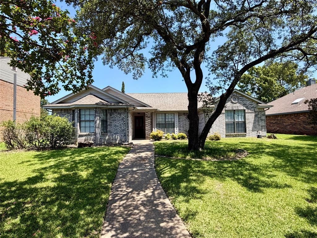 7905 Rice Drive, Rowlett