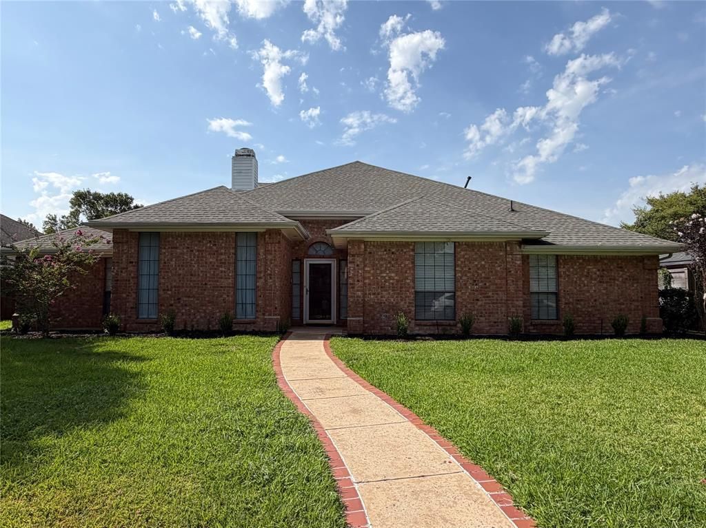 2204 Valcourt Drive, Plano