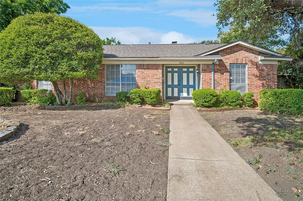 1903 N Floyd Road, Richardson
