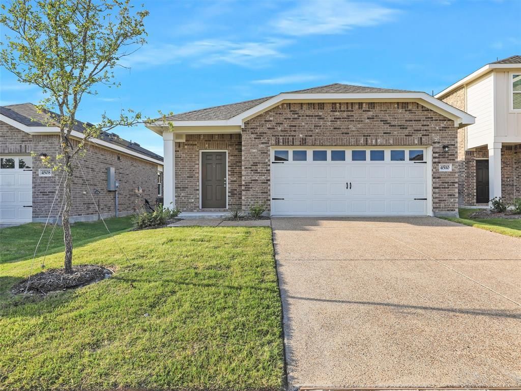 4510 Wood Fern Road, Melissa