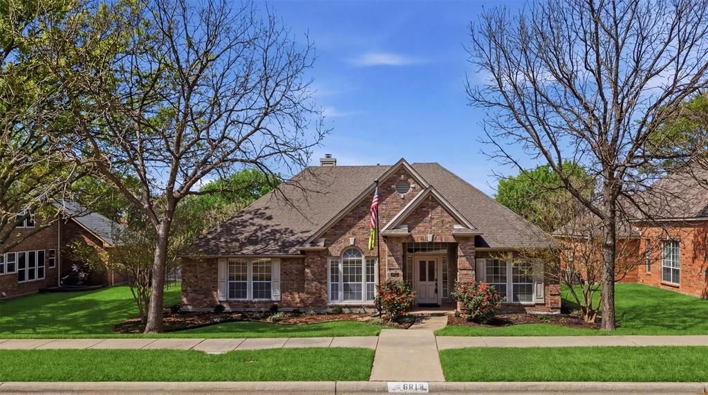 6613 Barclay Lane, Garland