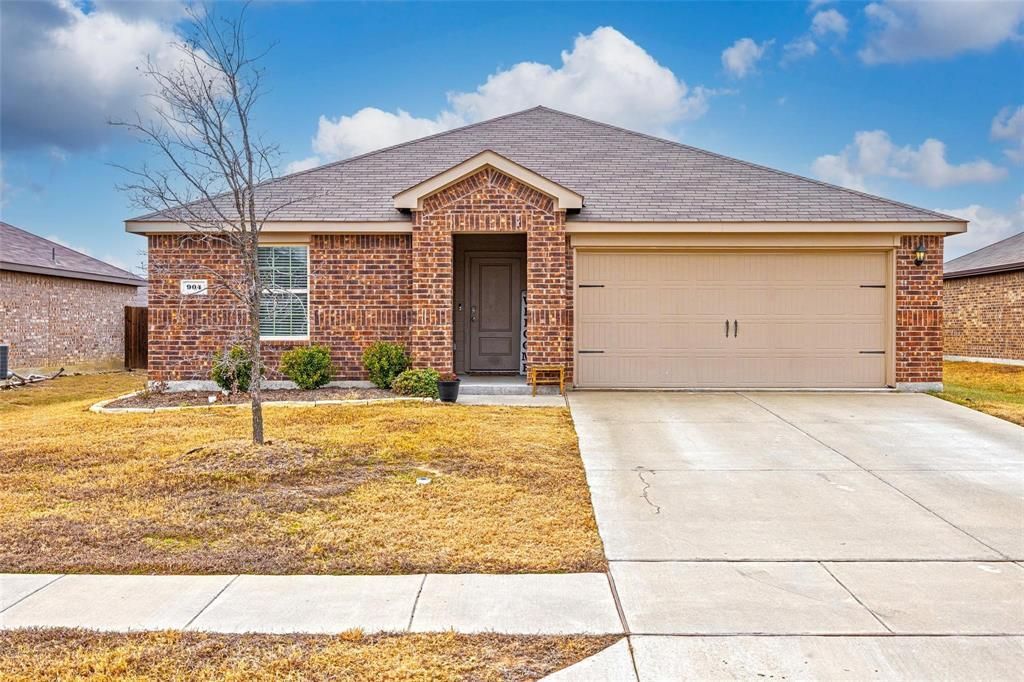 904 Saddle Horn Way, Royse City