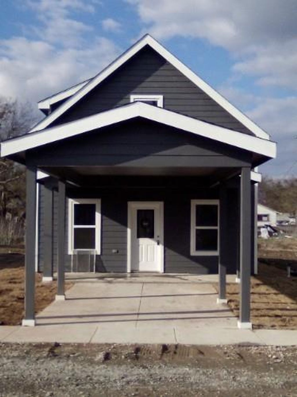 114 E Oak Street, Whitewright