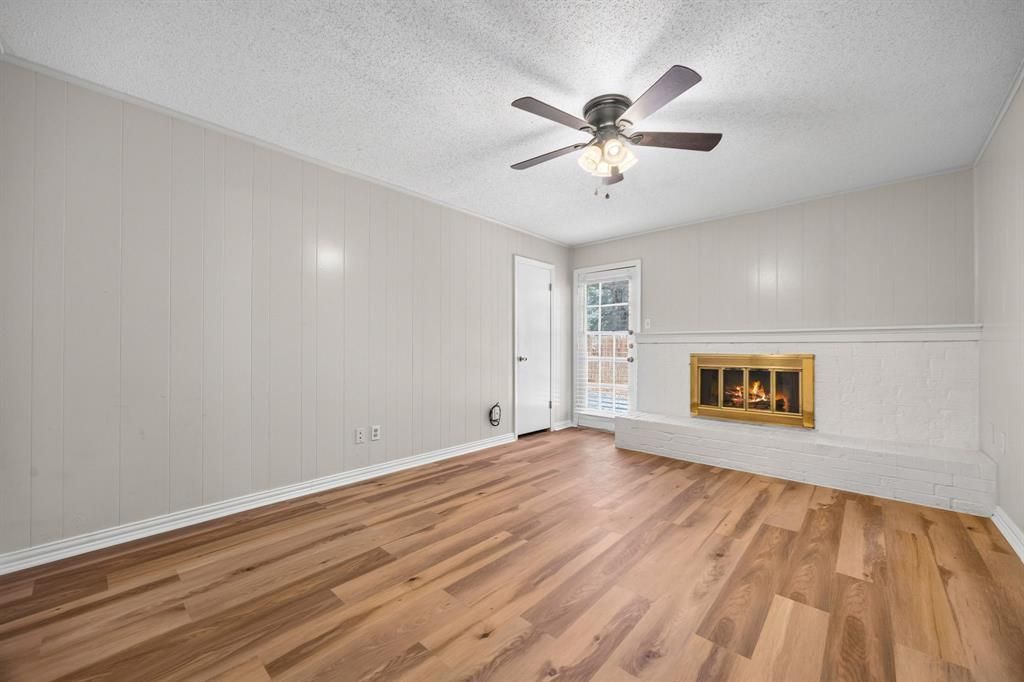 2019 Fleur De Lis Court, Arlington