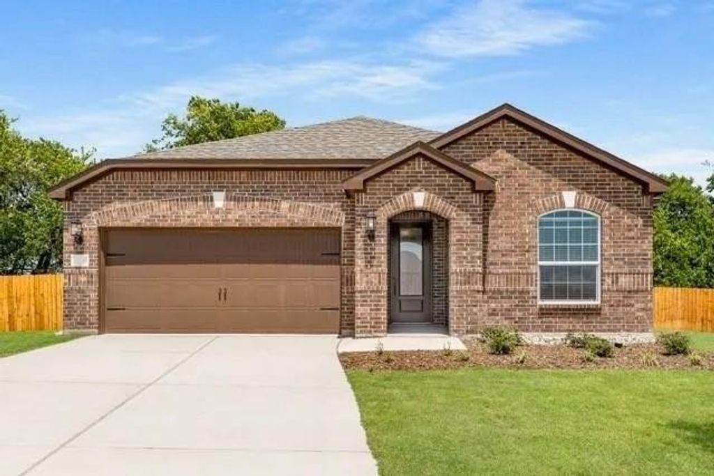 2024 Brentwood Drive, Anna