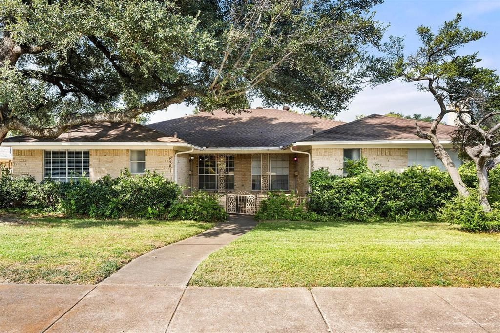 8351 Lullwater Drive, Dallas