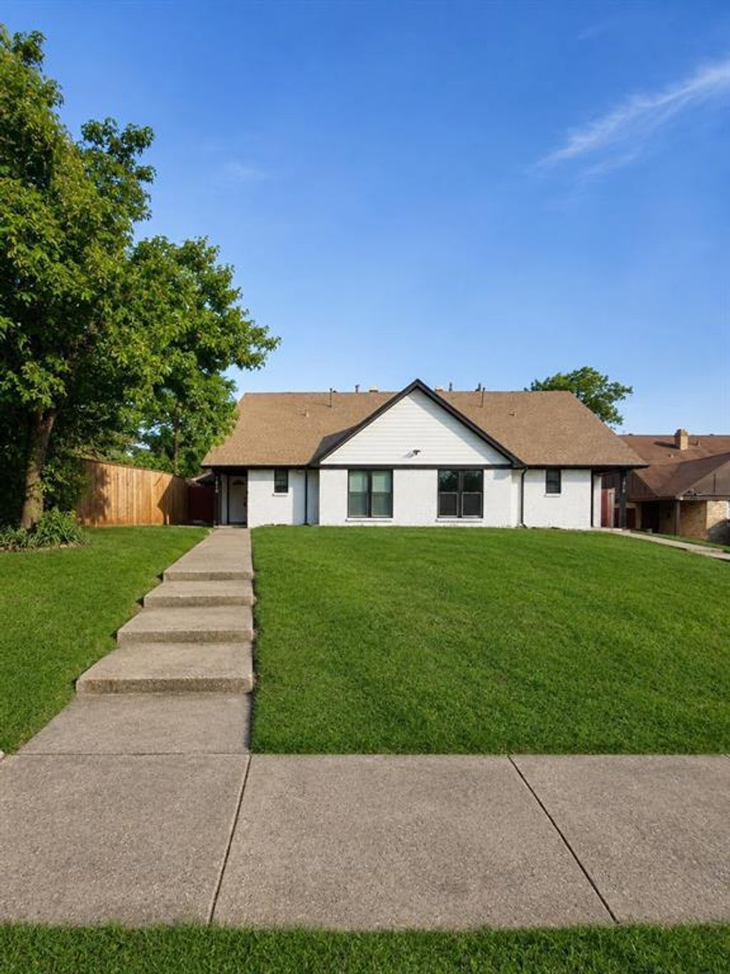 7618 Thistle Lane, Dallas