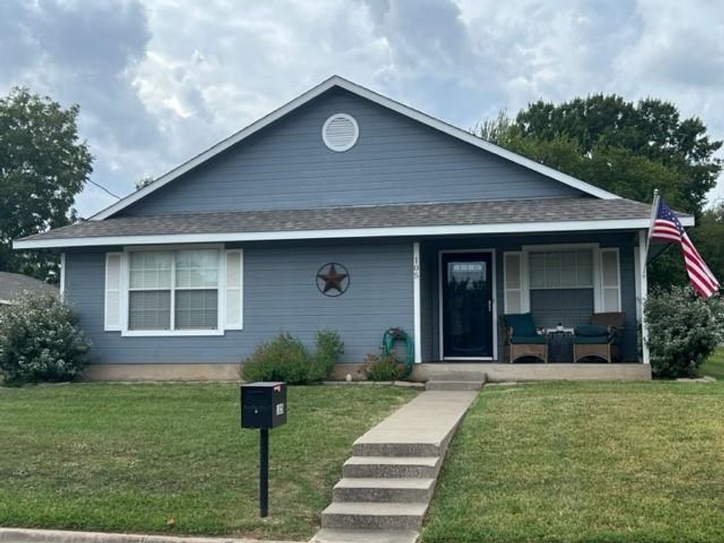 105 Church Street, Whitesboro