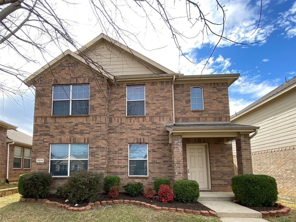 8814 Tucker Street, Cross Roads