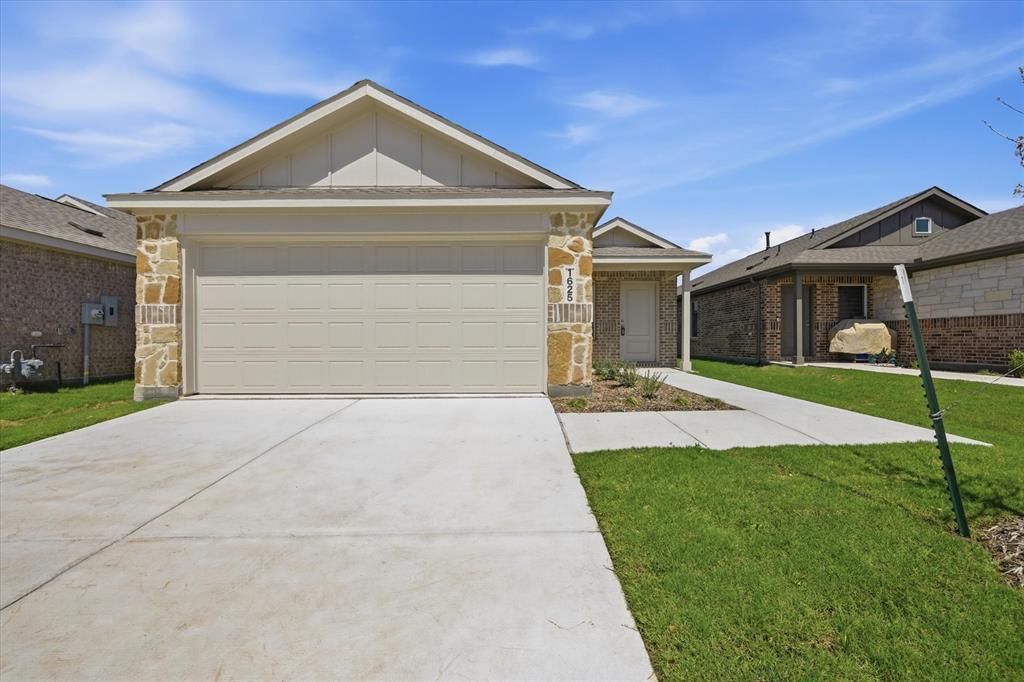 1625 Elliott Road, Howe