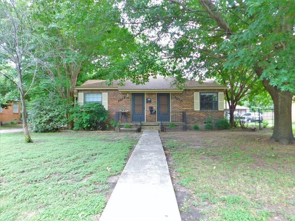 1010 Denton Street, Denton