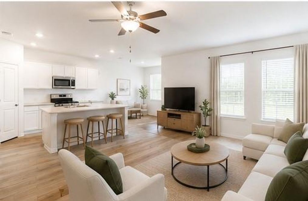 1837 Lake Grove Drive, Little Elm