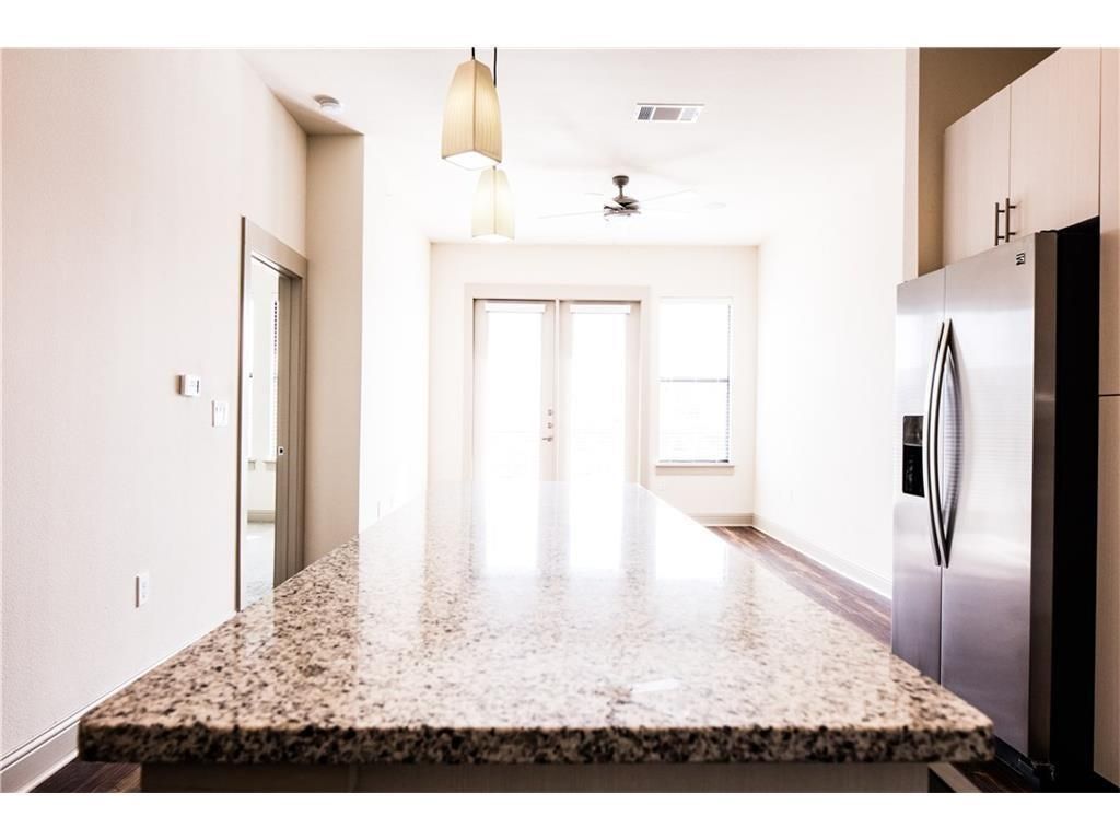 2901 W 5th Street 205, Fort Worth