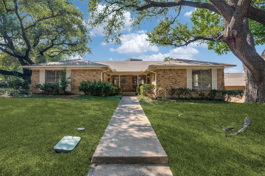 7005 Kingsbury Drive 7005, Dallas