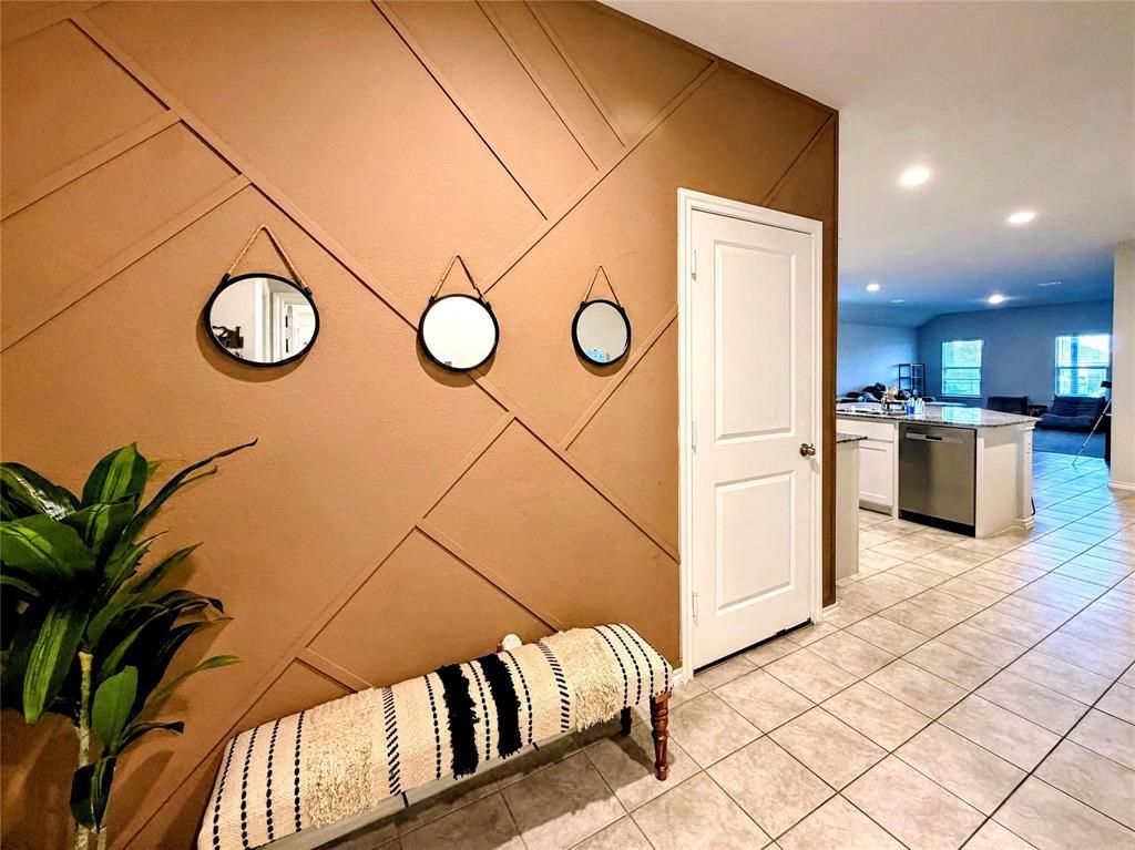 16628 Hay Valley Drive, Justin