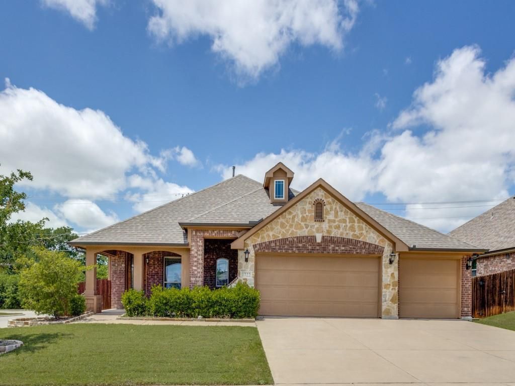 1722 Sherwood Drive, Anna