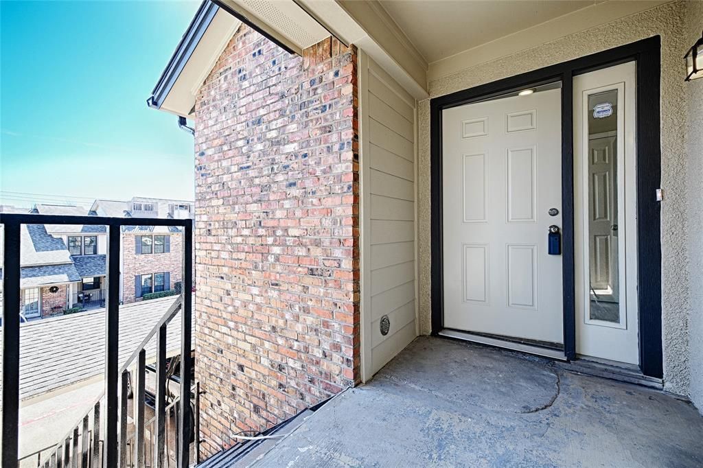 2835 Keller Springs Road 1002, Carrollton