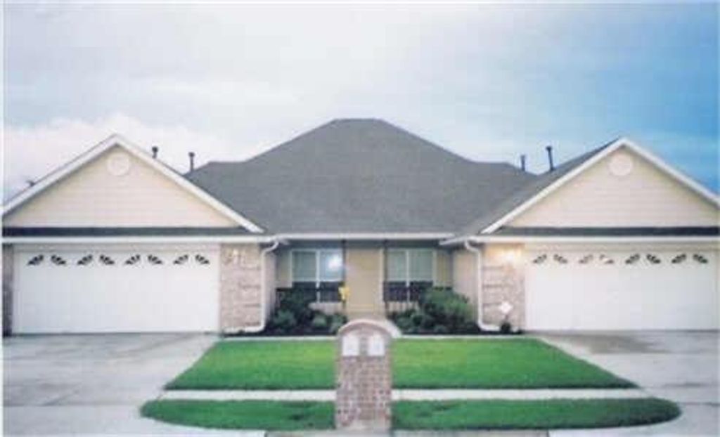 1240 Karla Drive, Hurst