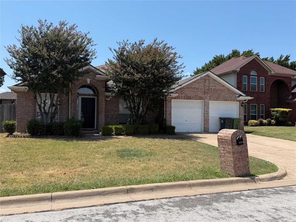 6224 St Leonard Drive, Arlington