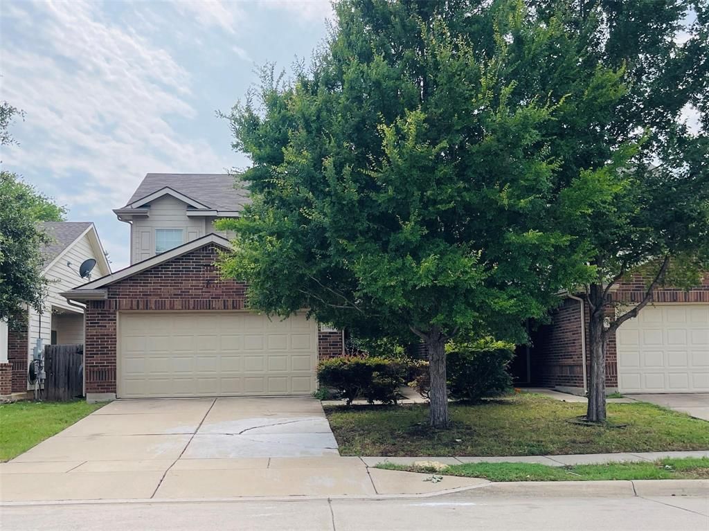 7561 Lazy Spur Boulevard, Fort Worth