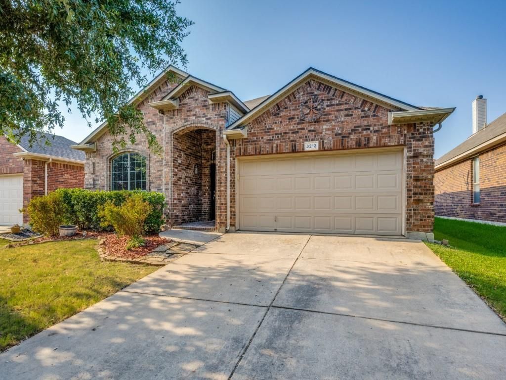 3213 Hornbeam Street, Denton