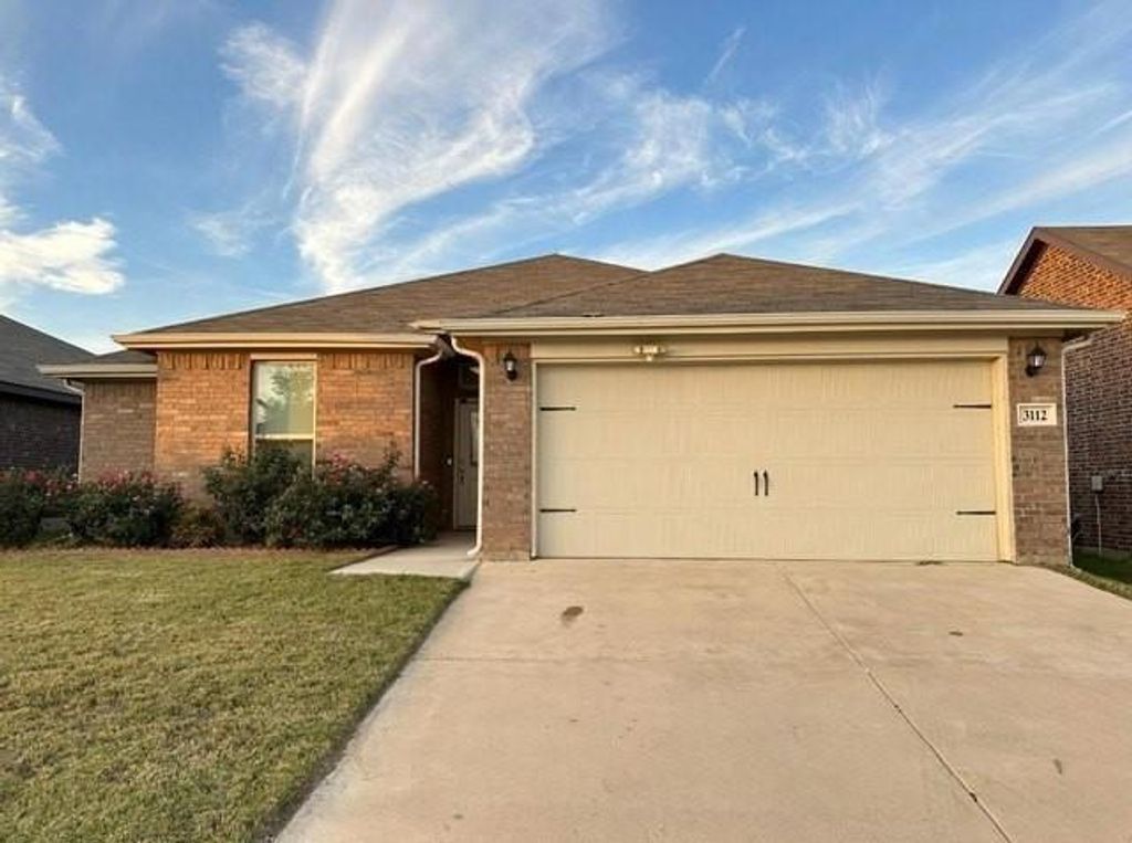 3112 Montego Bay Lane, Fort Worth