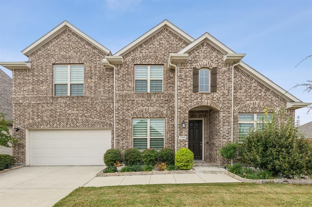 906 Overton Avenue, Celina