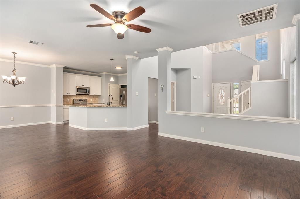 1704 Sandera Court, Flower Mound