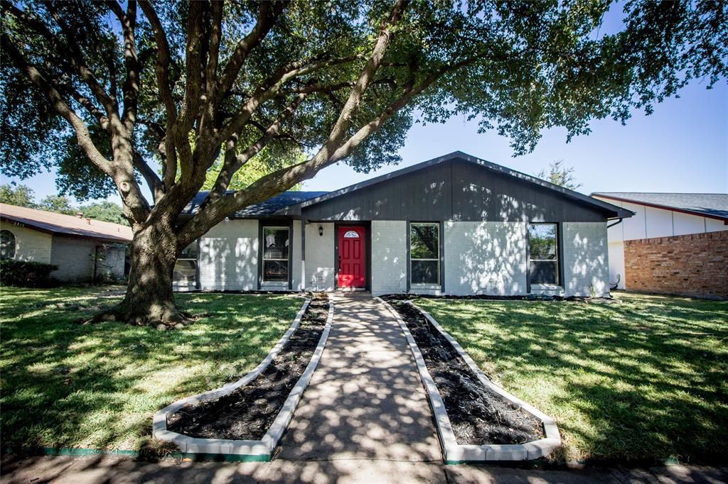 2813 Ripplewood Drive, Garland